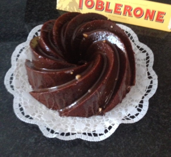 BUND CAKE DE TOBLERONE